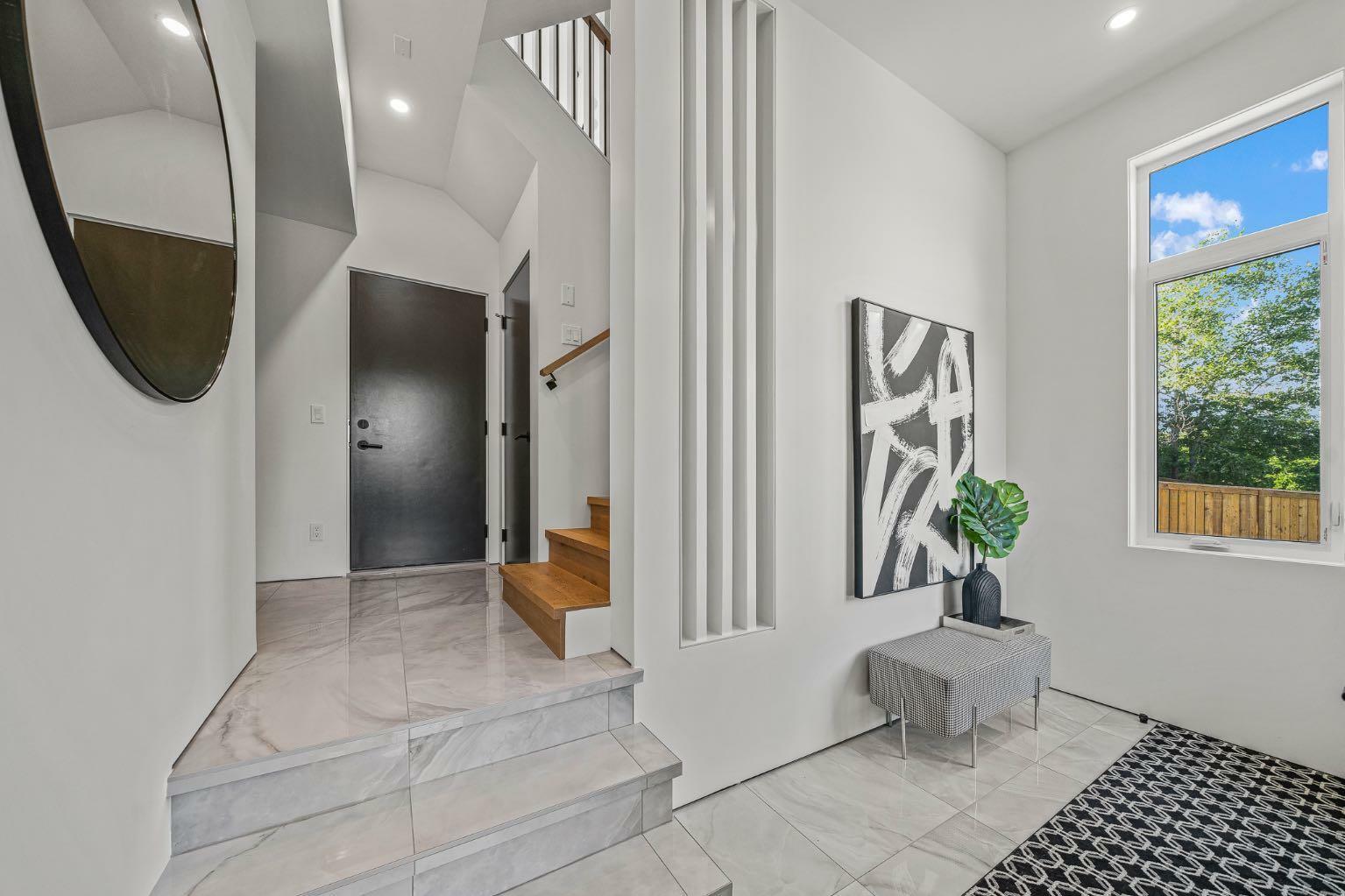 Property Photo: 2309 13 Street NW AB T2M 1T8