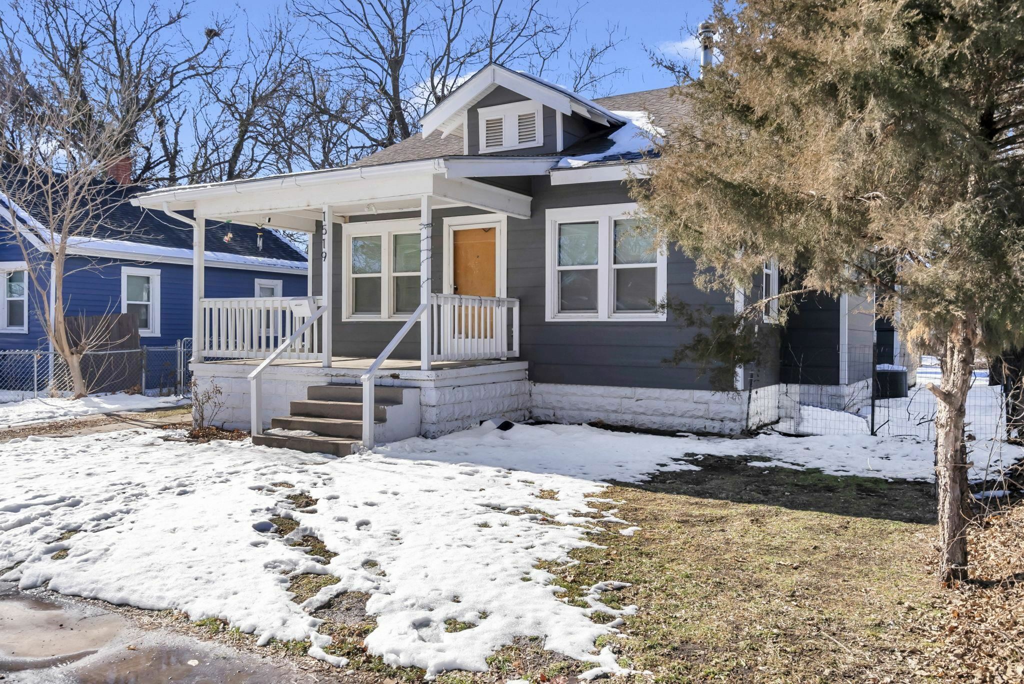 Property Photo:  1519 S Lulu Ave  KS 67211 