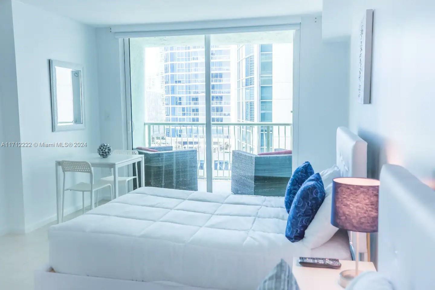 Property Photo:  1200 Brickell Bay Dr 2616  FL 33131 