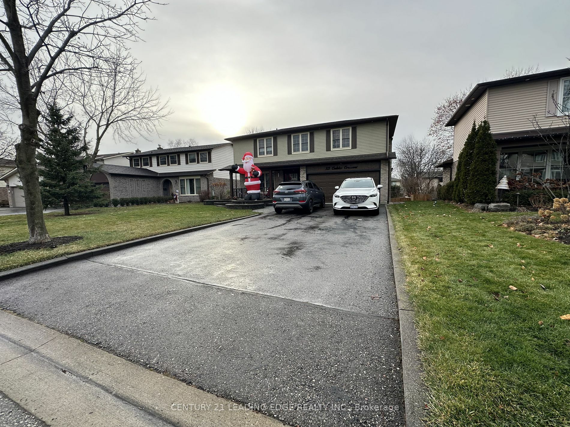 Photo de la propriété:  53 Calder Cres Bsmt  ON L1N 6M2 