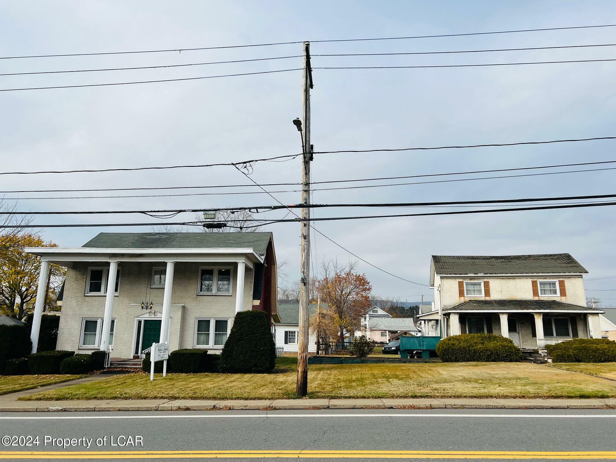 Property Photo: 413 Main Street PA 18518