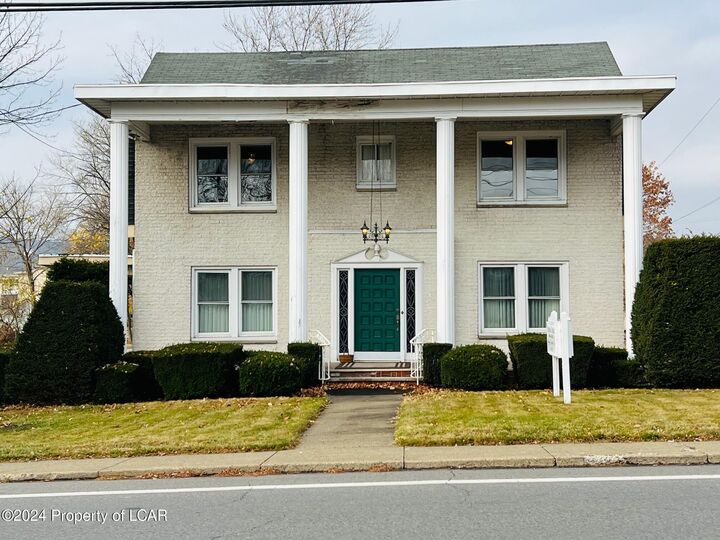 Property Photo:  413 Main Street  PA 18518 