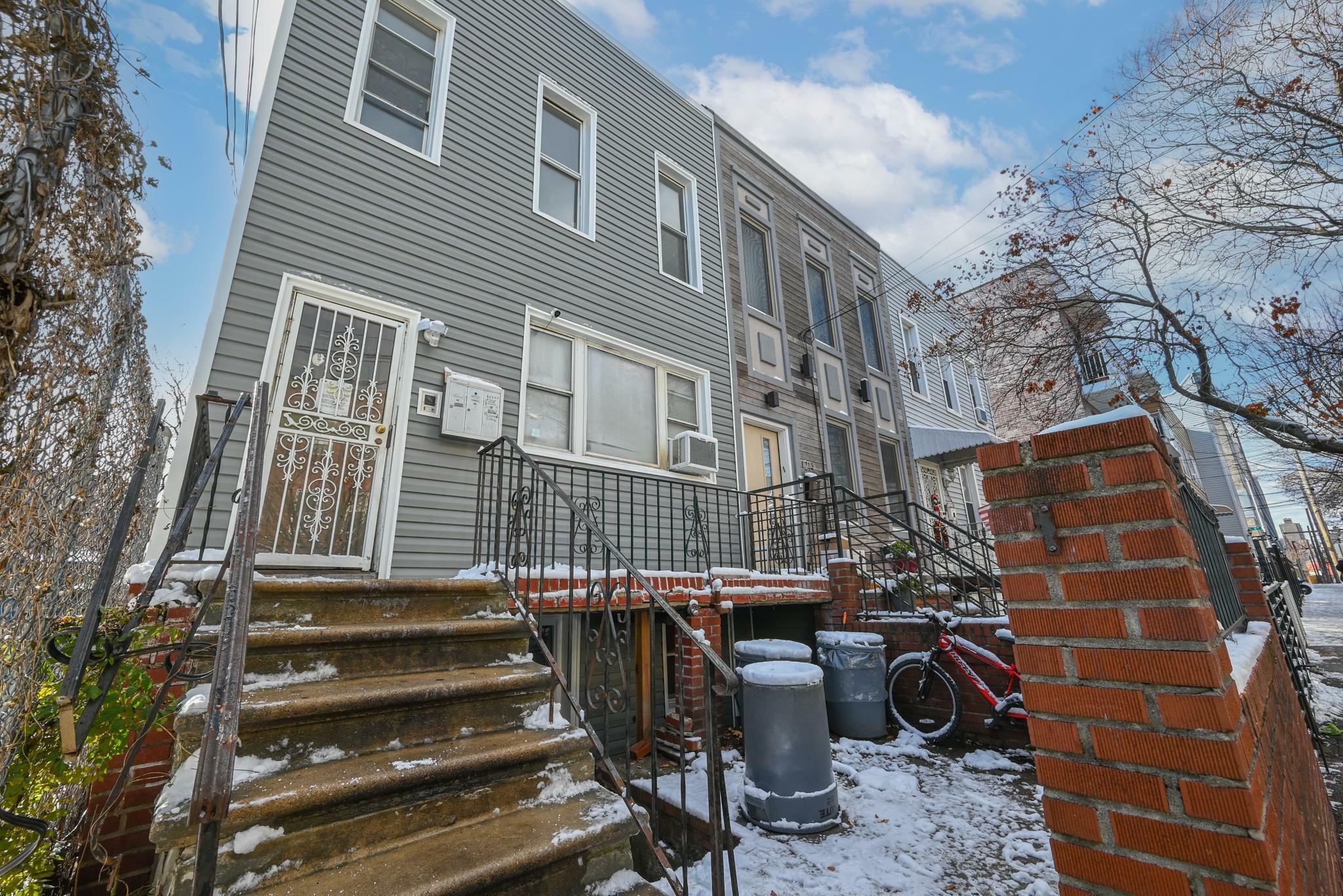 Property Photo:  1216 30th Drive  NY 11102 