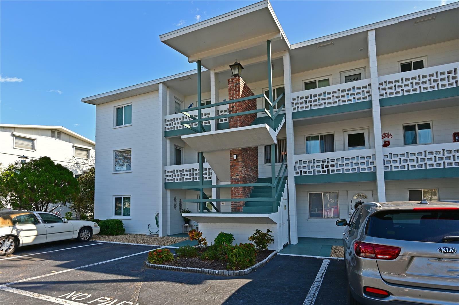 5927 17th Street W A21  Bradenton FL 34207 photo