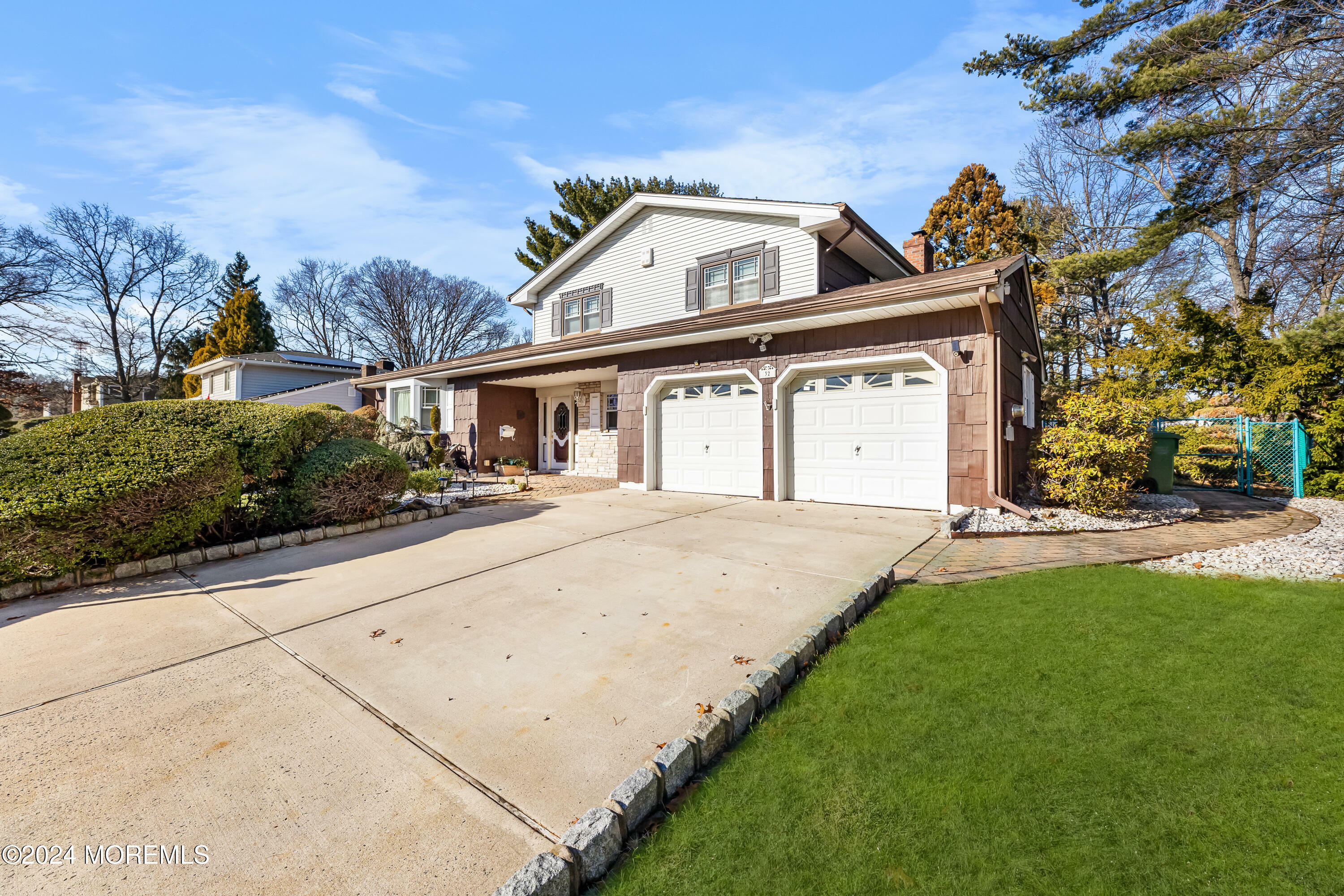 Property Photo:  32 Fielek Terrace  NJ 08859 