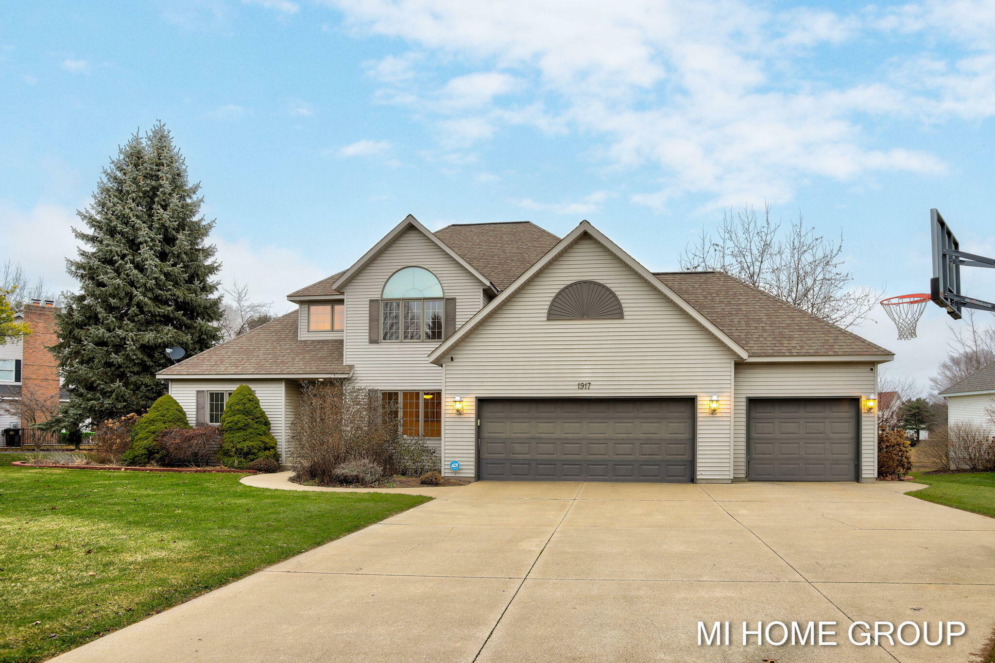 Property Photo:  1917 Goldeneye Drive  MI 49424 