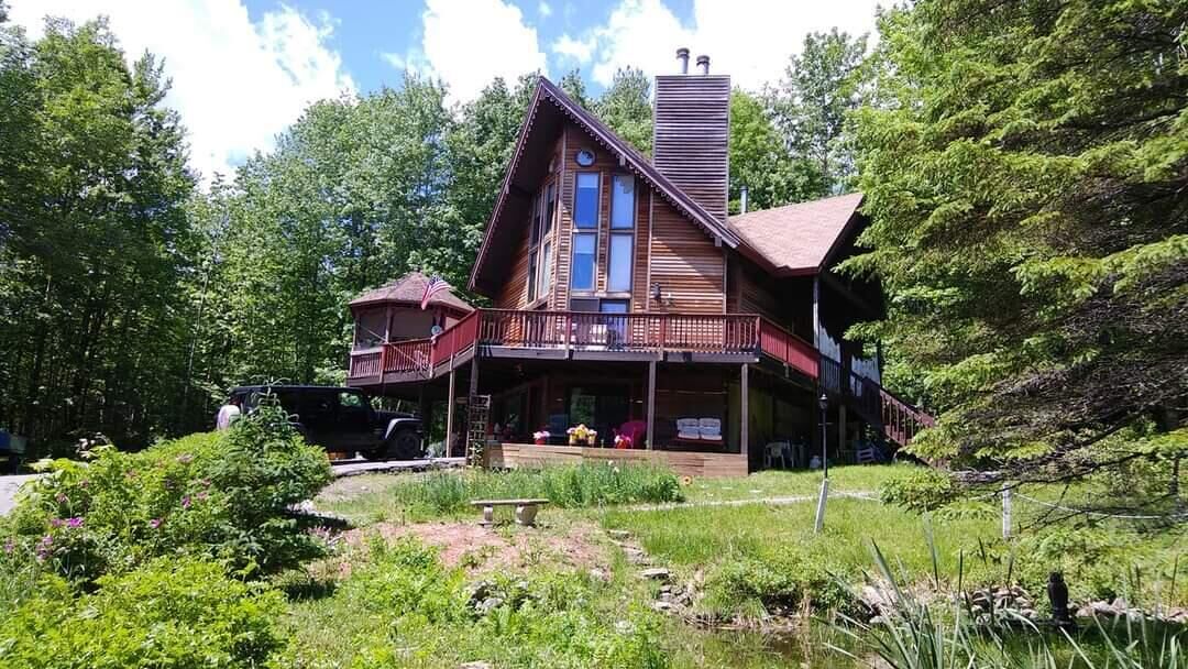 Property Photo:  40 Blueberry Hill Road  ME 04496 