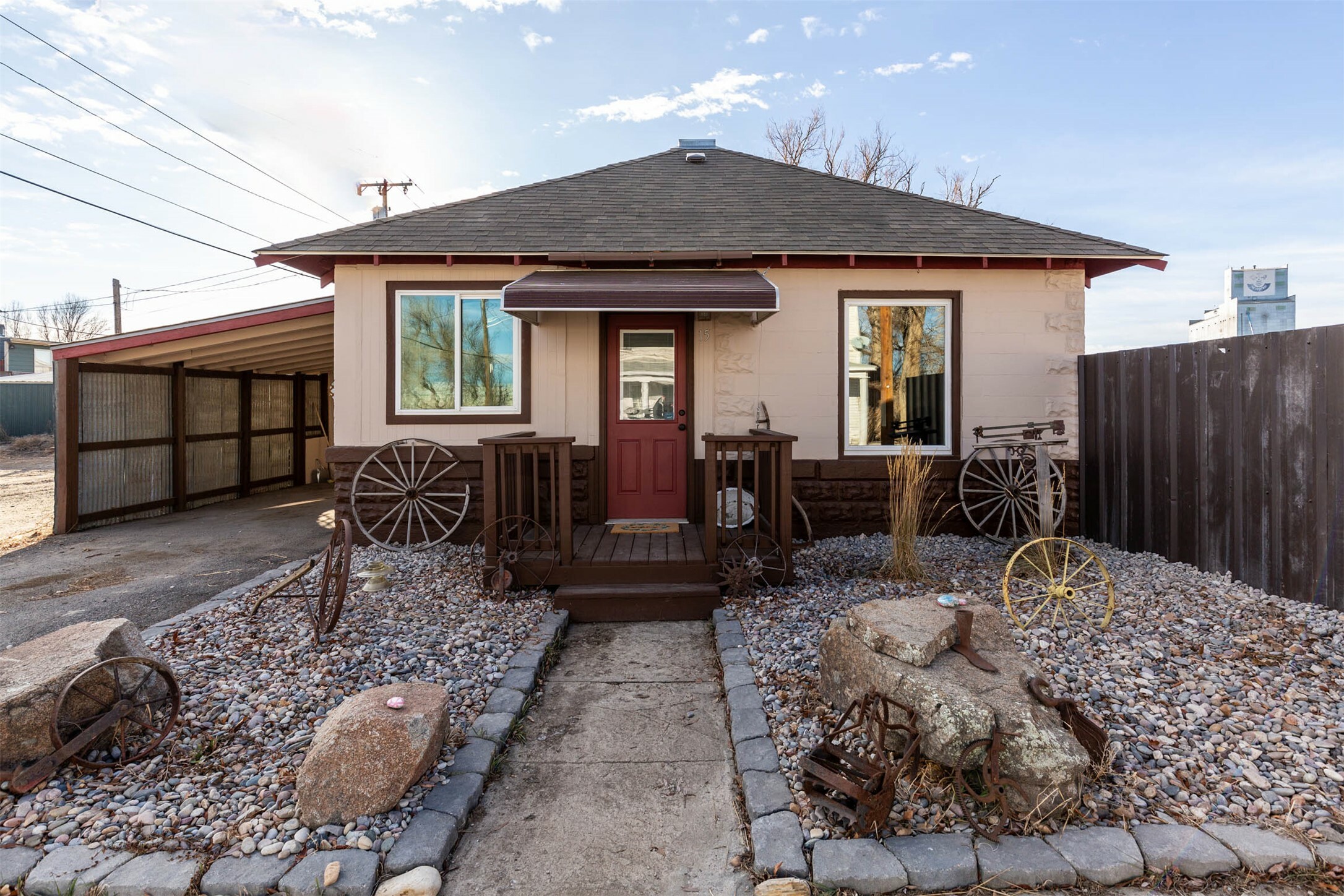 Property Photo:  15 W Birch Street  MT 59752 