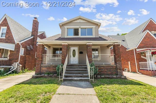 Property Photo:  4919 Schlaff Street  MI 48126 