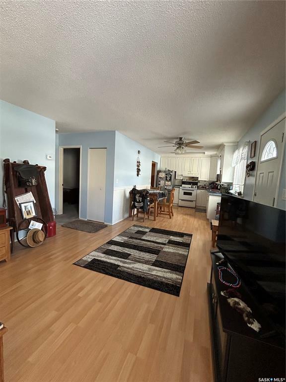Property Photo: 218 King Street SK S0A 3G0