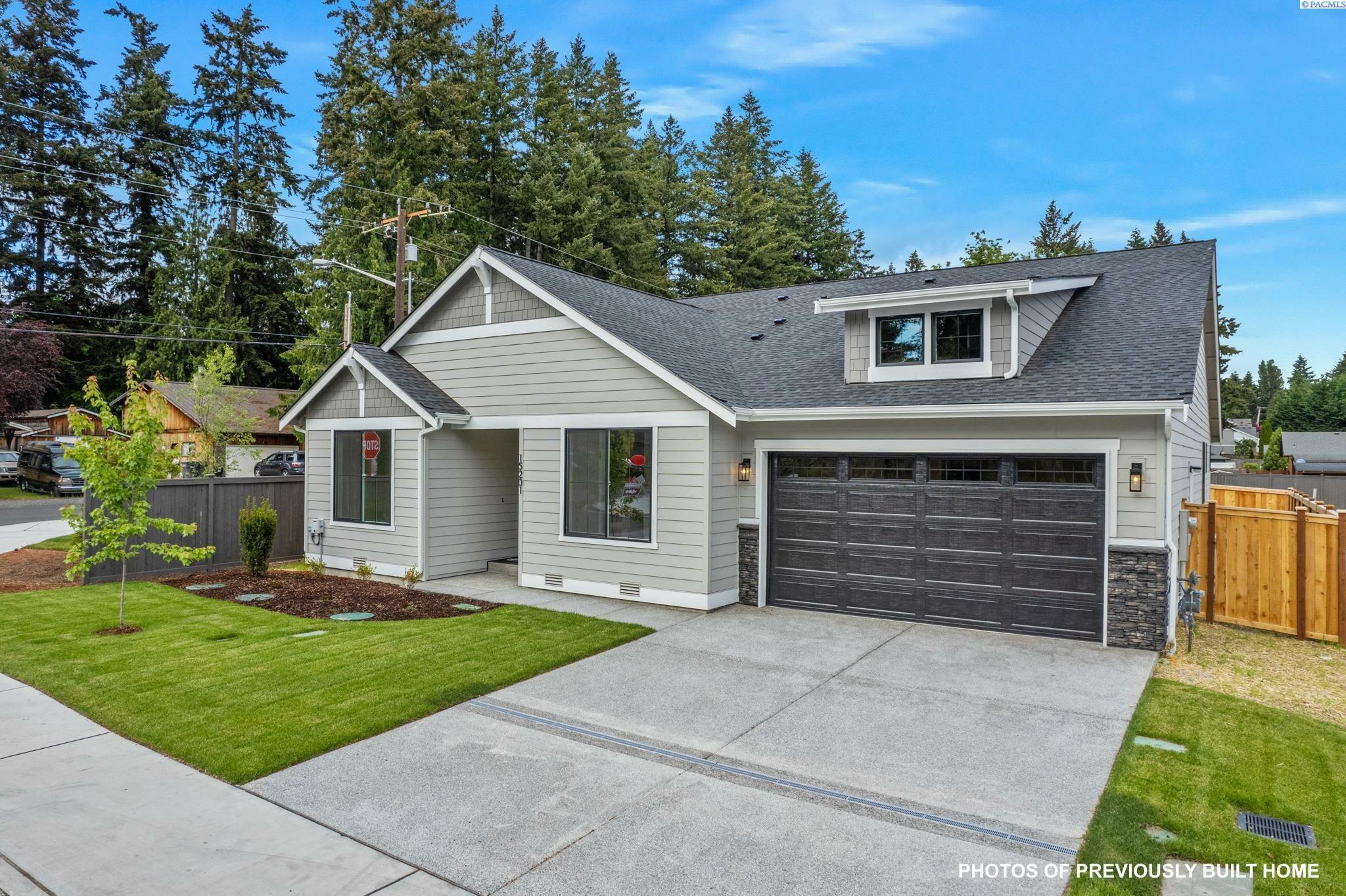 Property Photo:  7207 Ambrosia Street  WA 99338 