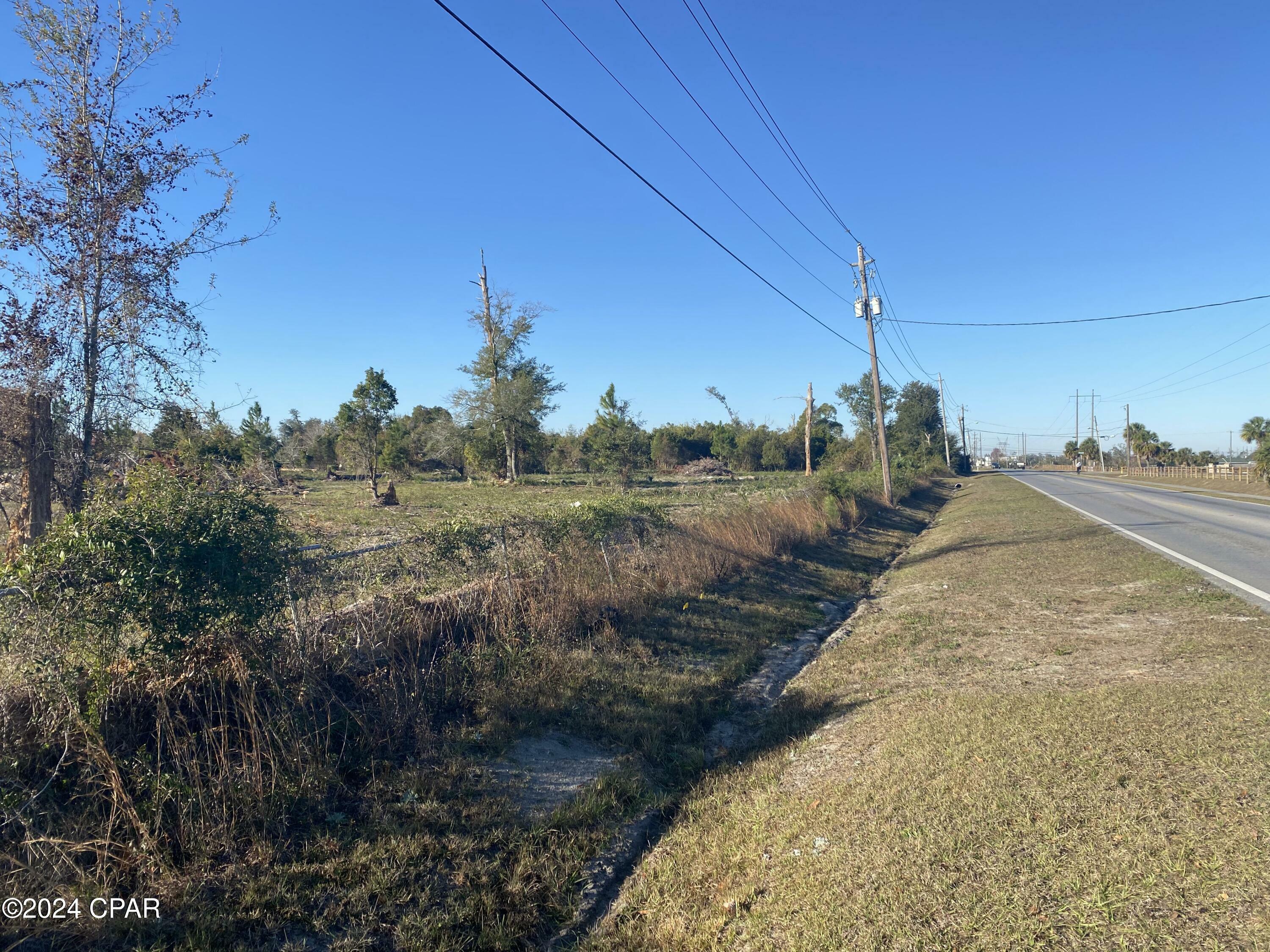 Property Photo:  615 Seneca Avenue  FL 32404 