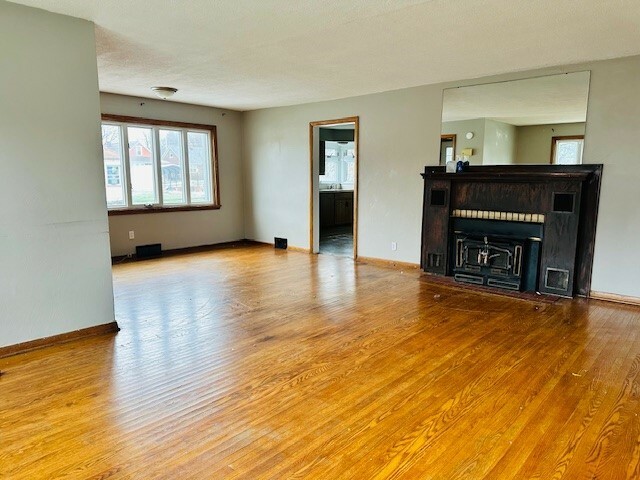 Property Photo:  845 E 32nd Street  PA 16504 