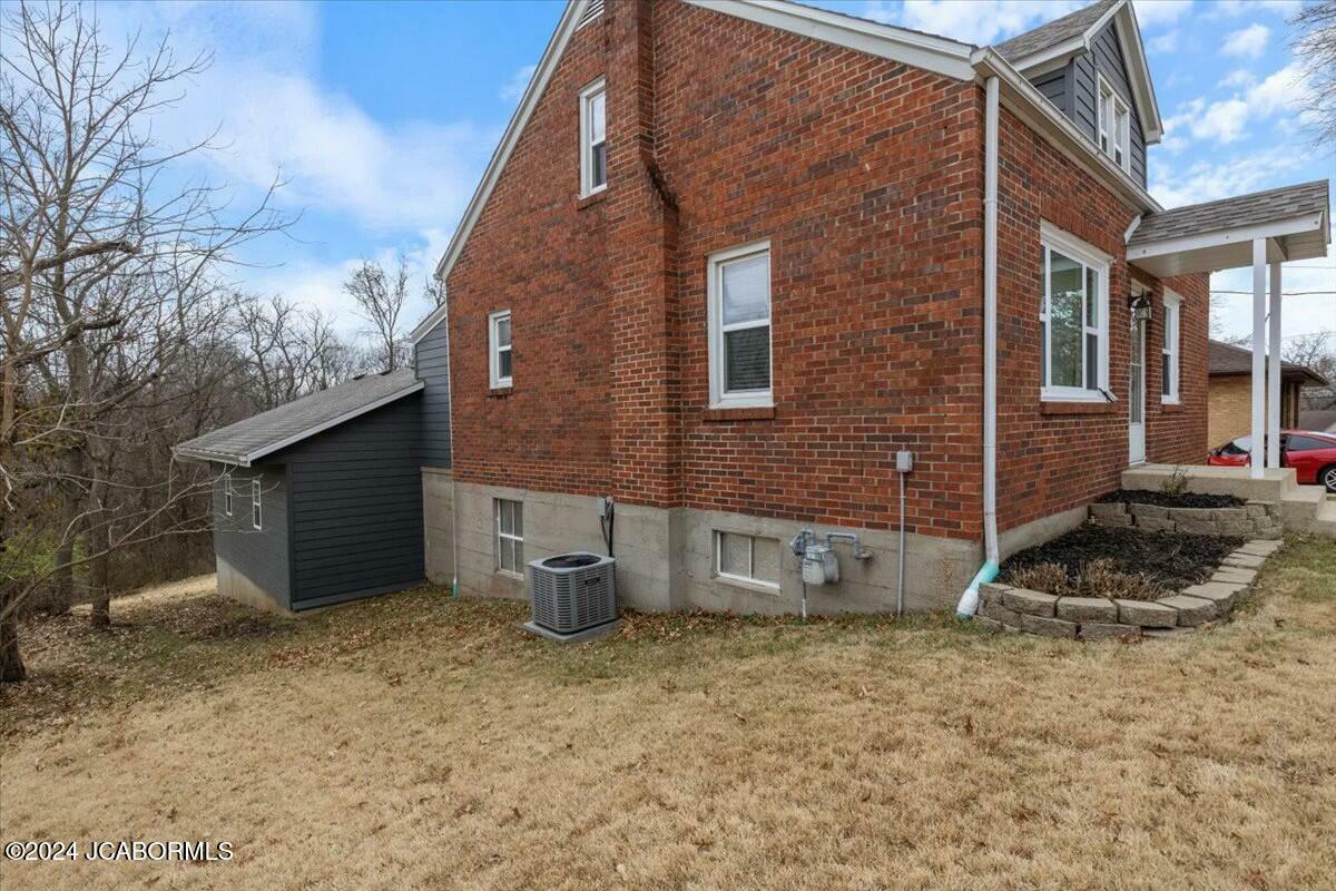 Property Photo:  204 Haaf Drive  MO 65101 