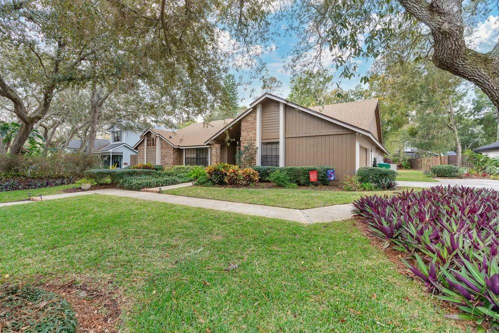 Property Photo:  1103 Superior Court  FL 32708 