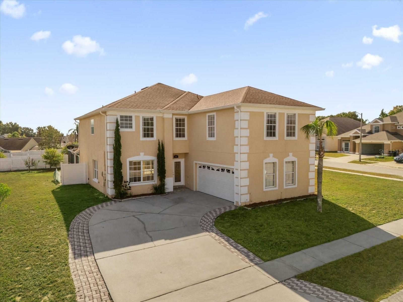 Property Photo:  846 Riggs Circle  FL 33897 