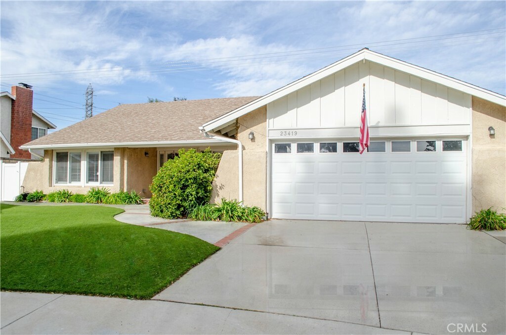 Property Photo:  23419 Tristin Drive  CA 91355 