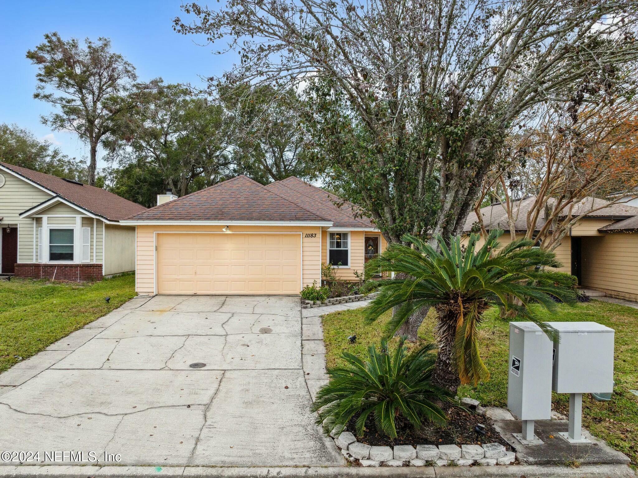 Property Photo:  11183 Mikris Drive N  FL 32225 