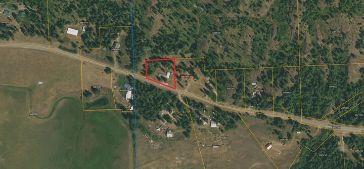 Property Photo:  2775 Deep Lake Boundary Rd  WA 99114 