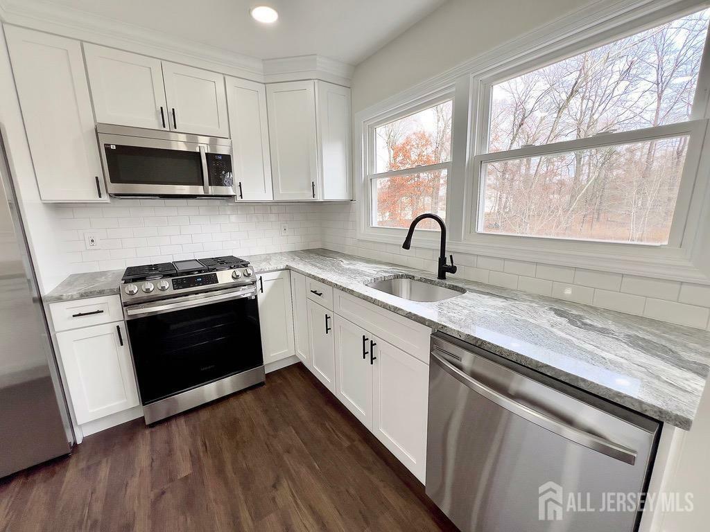 Property Photo:  1273 Brookside Road  NJ 08854 