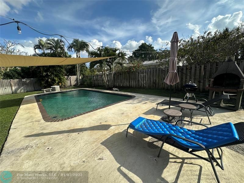 Property Photo:  3330 NW 65th St  FL 33309 