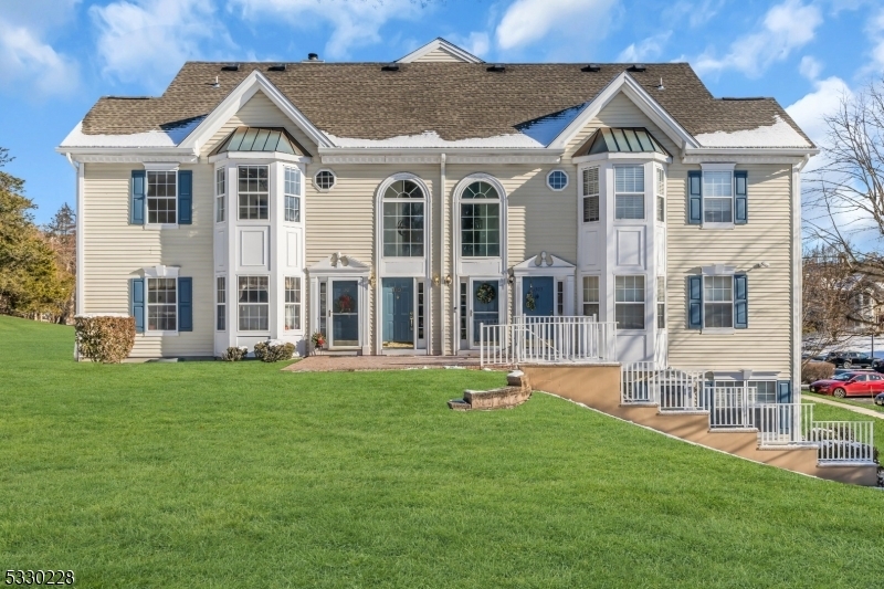 Property Photo:  1307 Magnolia Ln  NJ 08876 