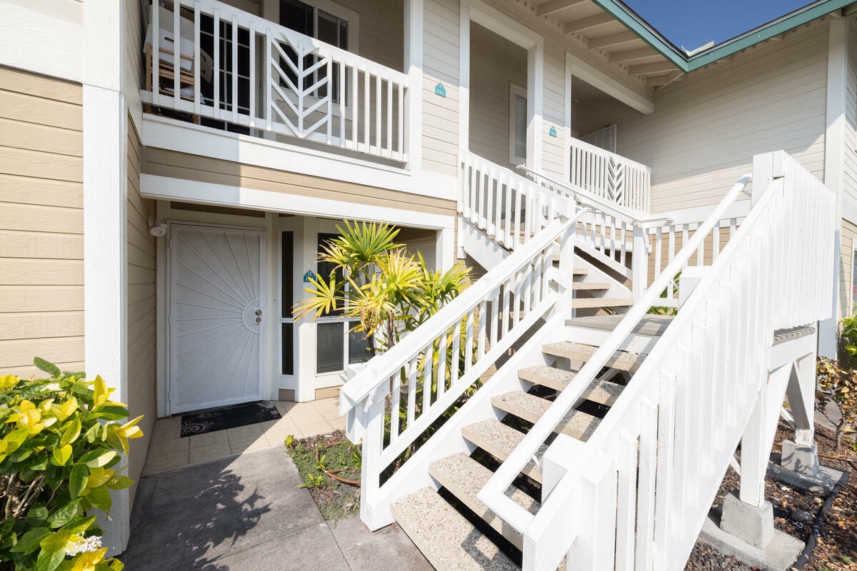 Property Photo: 75-6081 Alii Dr O103 HI 96740