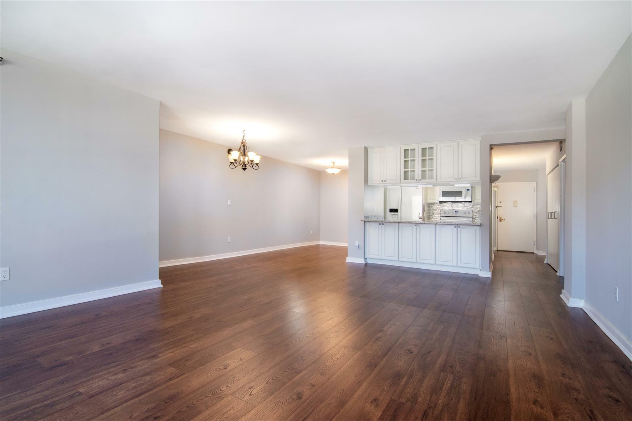 Property Photo:  25 Rockledge Avenue 901  NY 10601 