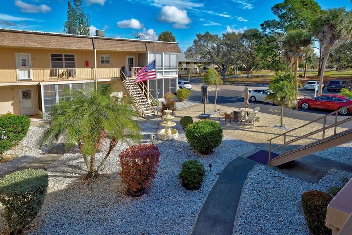 Property Photo: 537 Manatee Court 204 FL 34285