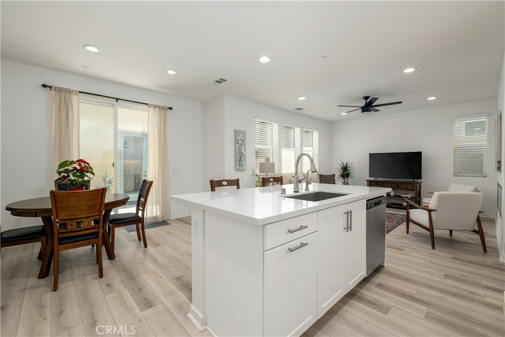 Property Photo: 32879 Brunello Way CA 92591