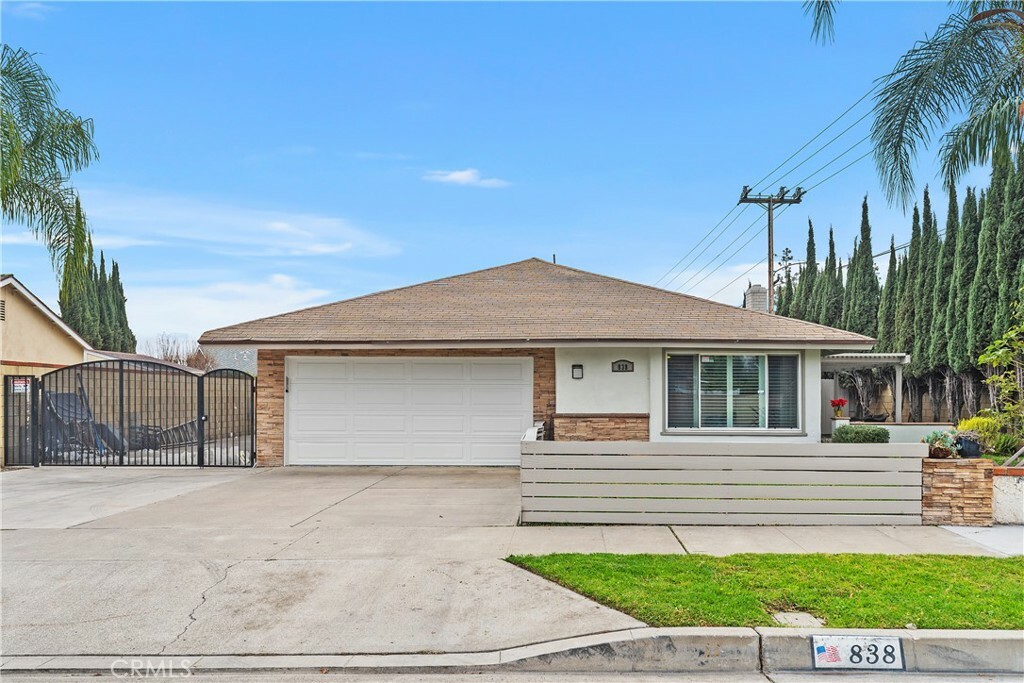 Property Photo:  838 W Dunton Avenue  CA 92865 