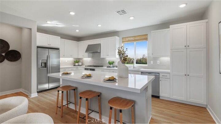 Property Photo: 26767 Blue Hills Loop CA 91381