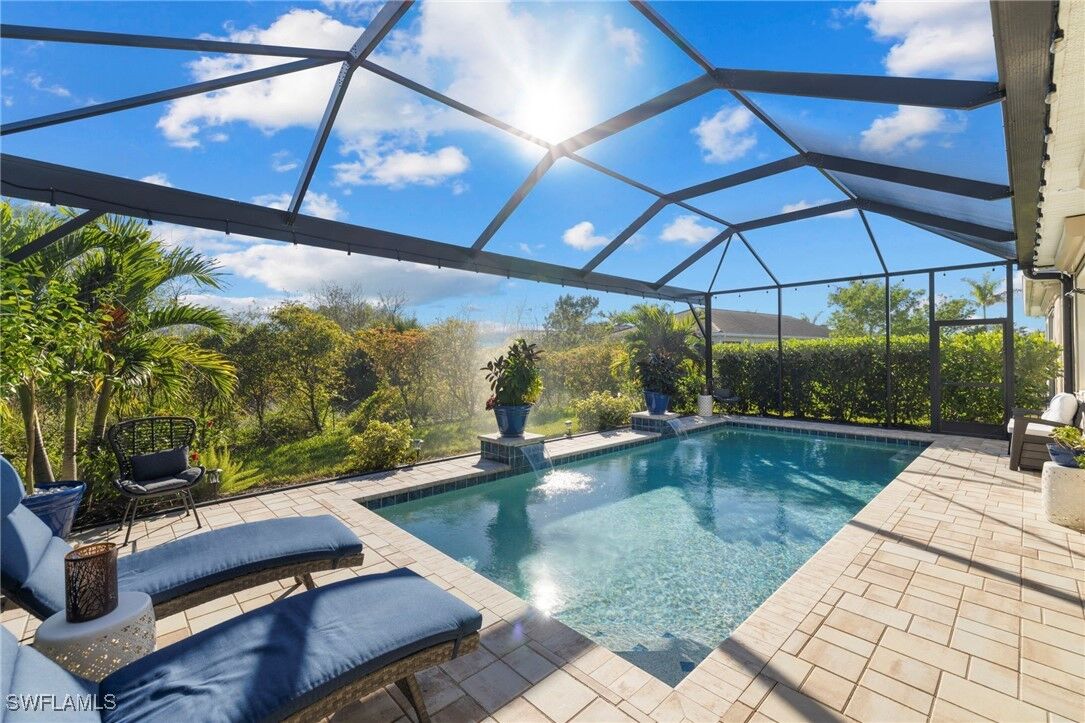 Property Photo:  16566 Crescent Beach Way  FL 34135 