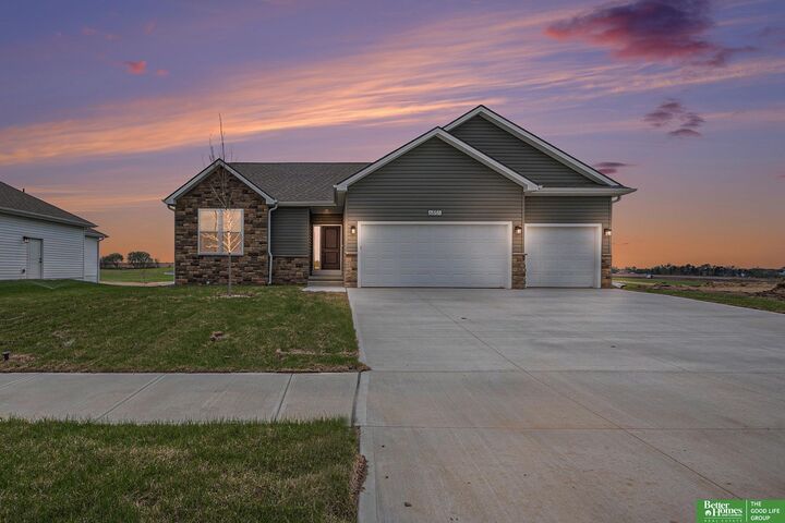 Property Photo: 6851 Stony Point Drive NE 68133