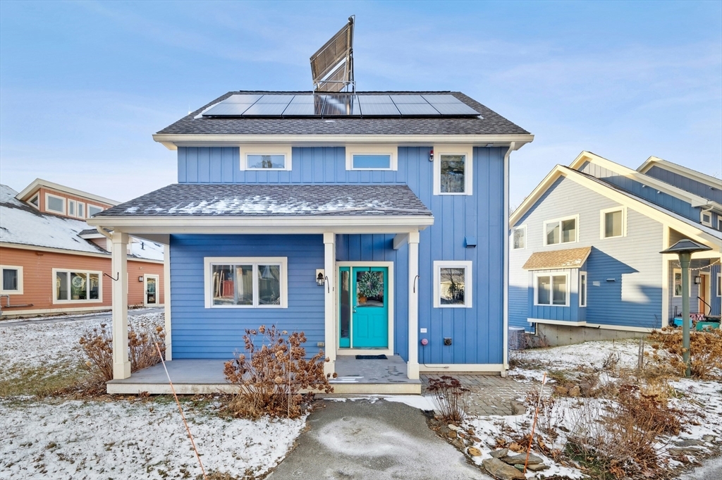 Property Photo: 71 Village Ct 71 MA 01503