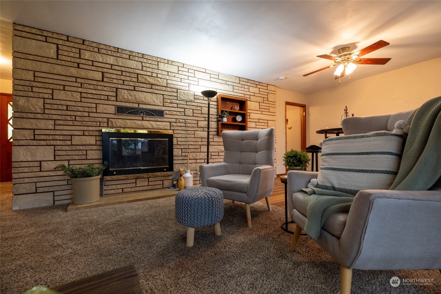 Property Photo: 1308 Fieldcrest Avenue WA 98531