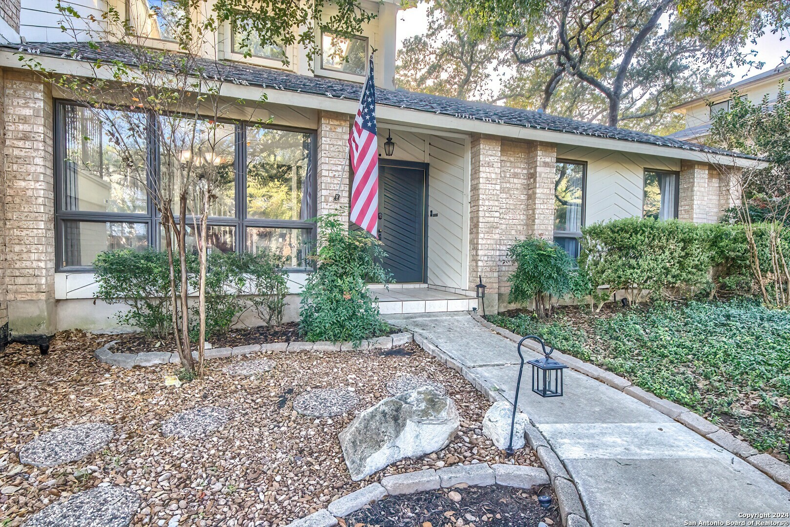 Property Photo: 2918 Quail Oak TX 78232