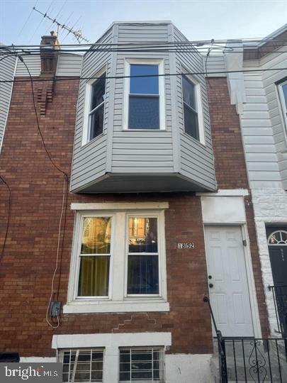 Property Photo:  1852 E Russell Street  PA 19134 