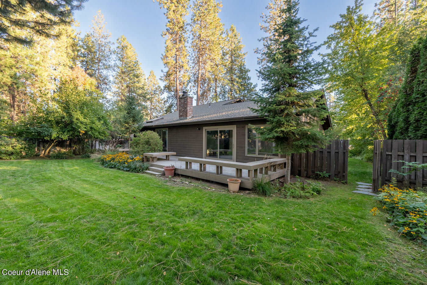 Property Photo:  3692 W Fairway Dr  ID 83815 