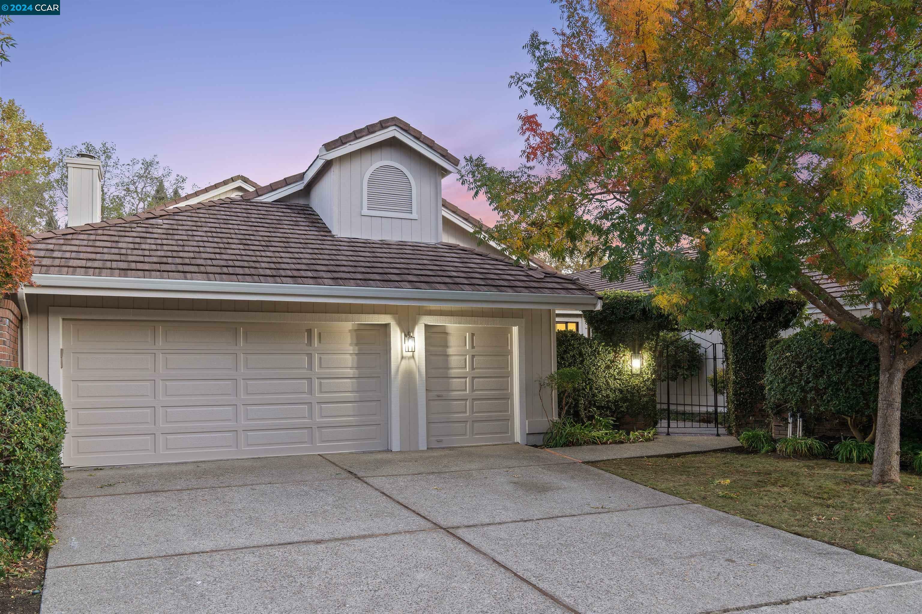 Property Photo:  3053 Live Oak Ct  CA 94506 