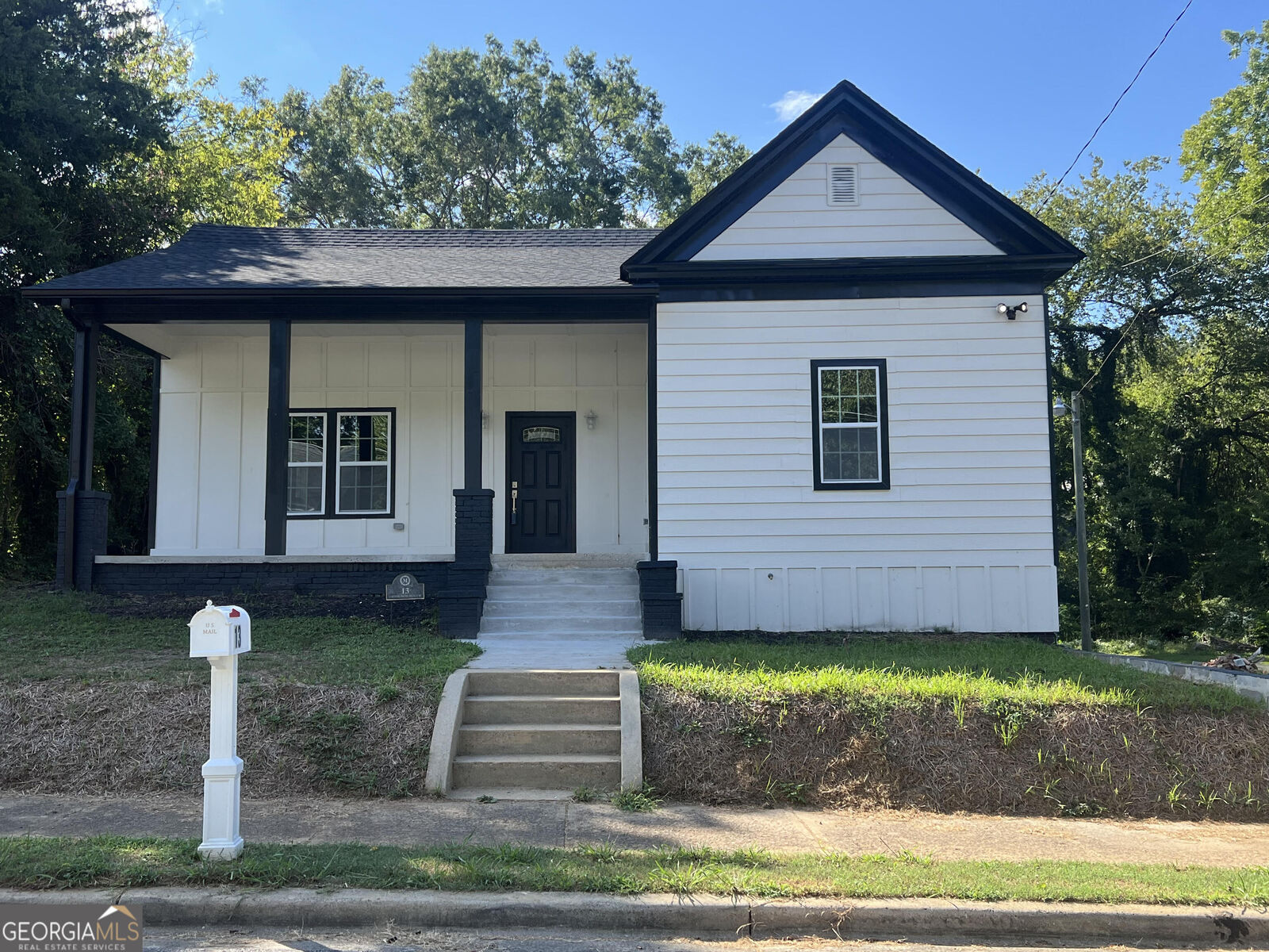Property Photo: 13 N Blanche Avenue SW GA 30161