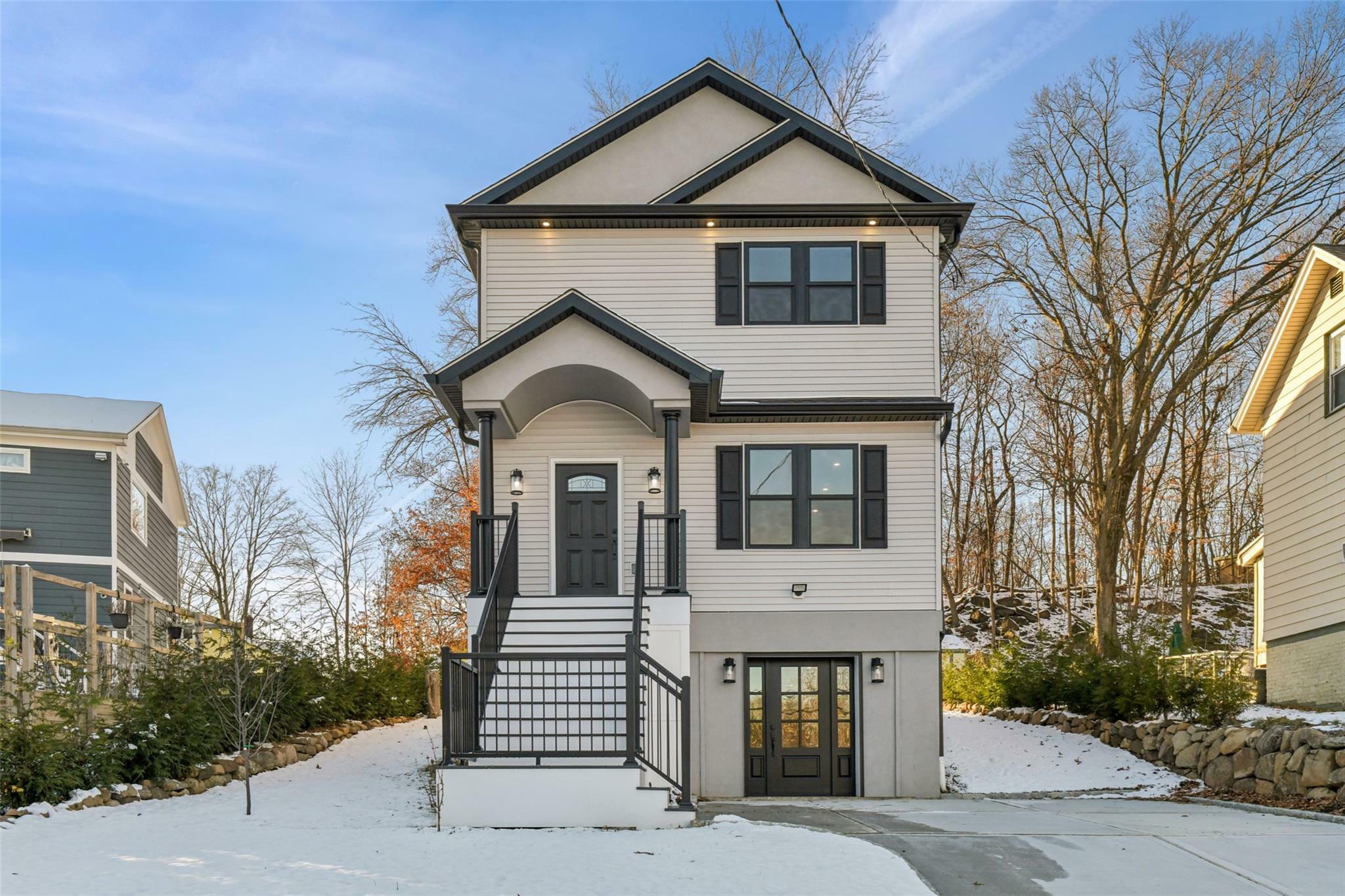 Property Photo: 70 W Broadway NY 10960