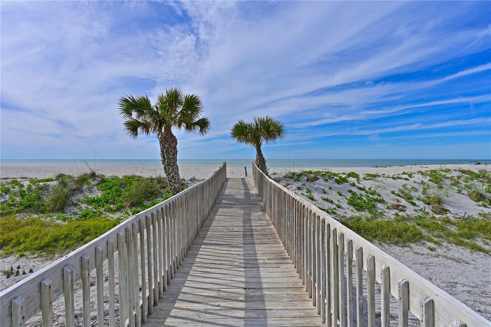 Property Photo:  852 Golden Beach Boulevard 852  FL 34285 