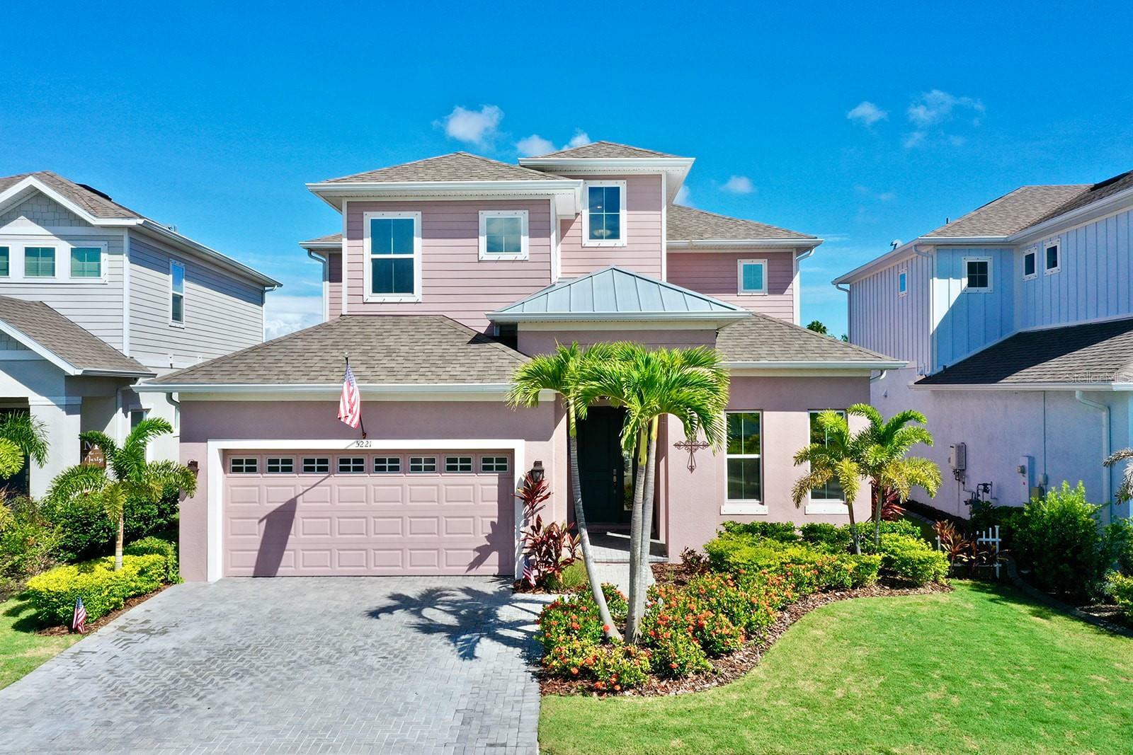 Property Photo: 5221 Wishing Arch Drive FL 33572