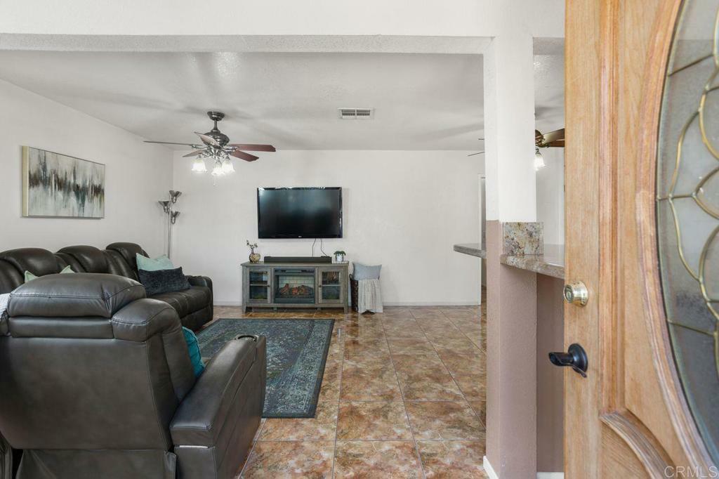 Property Photo:  1509 Loretta Street  CA 92058 