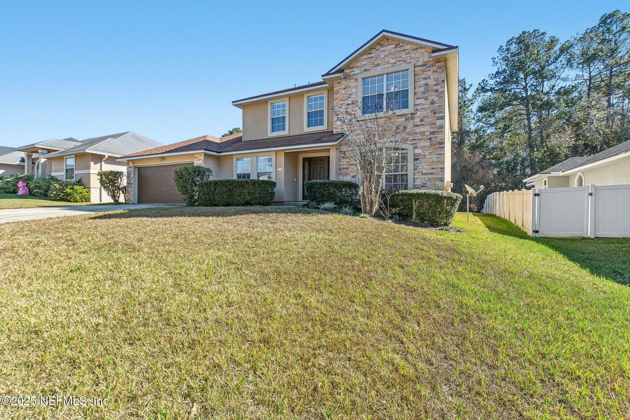 Property Photo:  2652 Ravine Hill Drive  FL 32068 