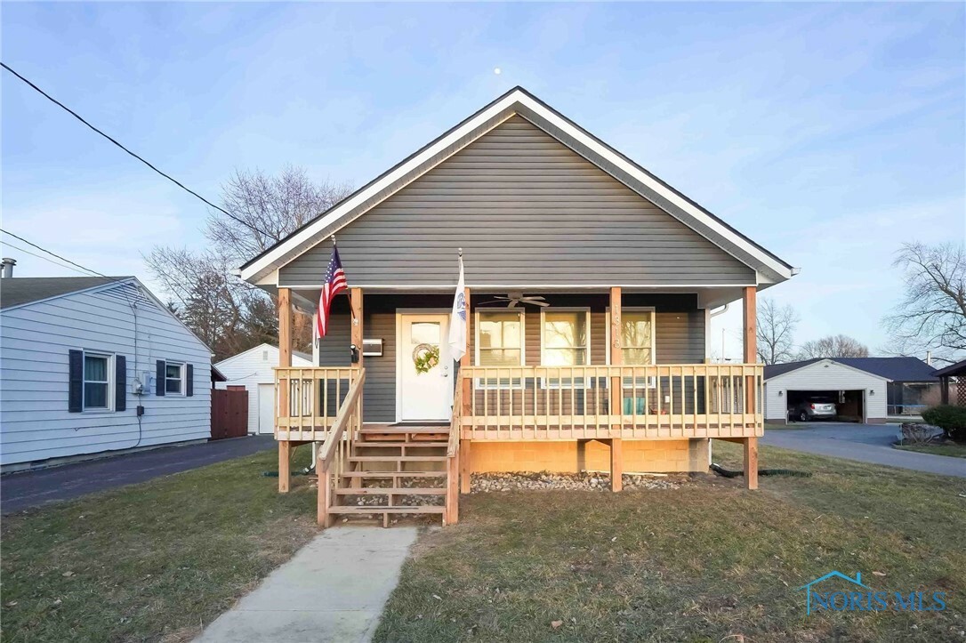 1313 Washington Avenue  Findlay OH 45840 photo
