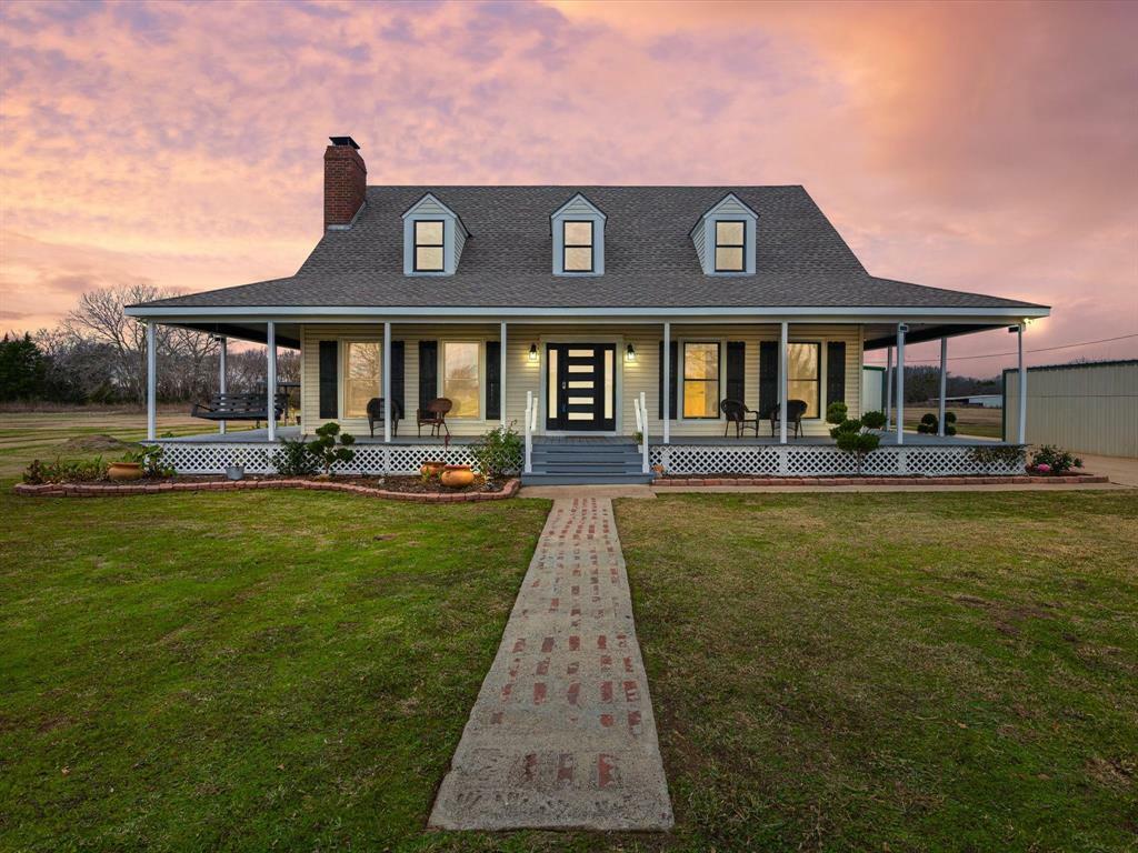 Property Photo:  113 Cole Road  TX 75154 