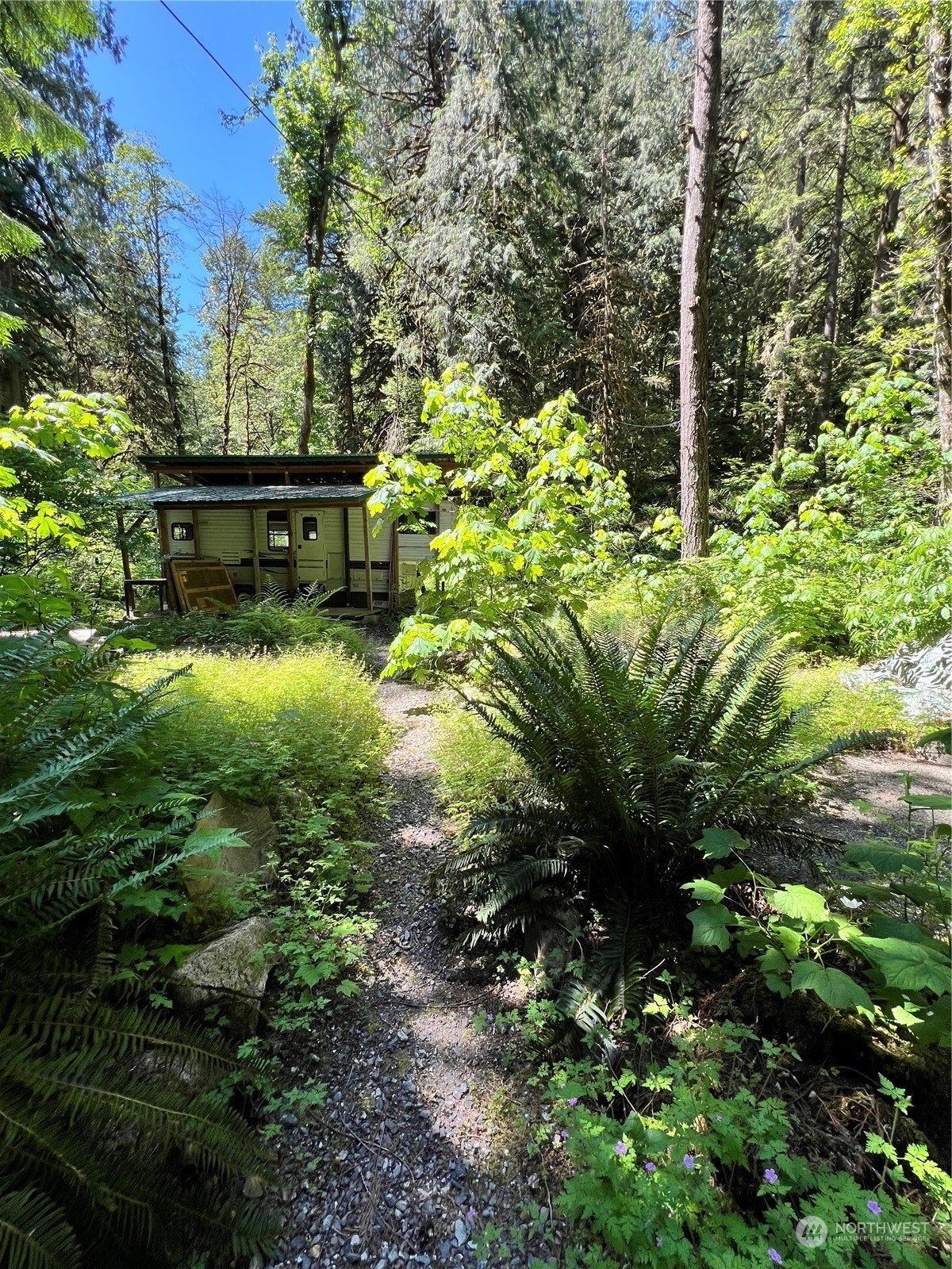 Property Photo:  63899  Cascade Park Place D1-69  WA 98267 