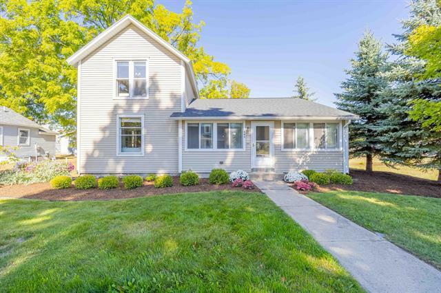 Property Photo:  104 Traverse Street  MI 49629 